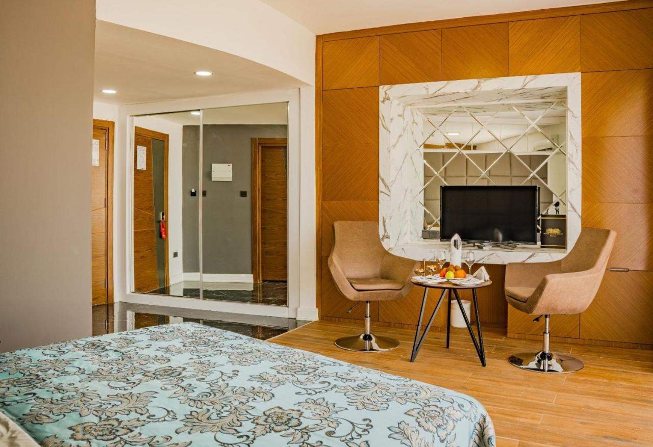 Novel Centre Point Hotel Famagusta  Luaran gambar