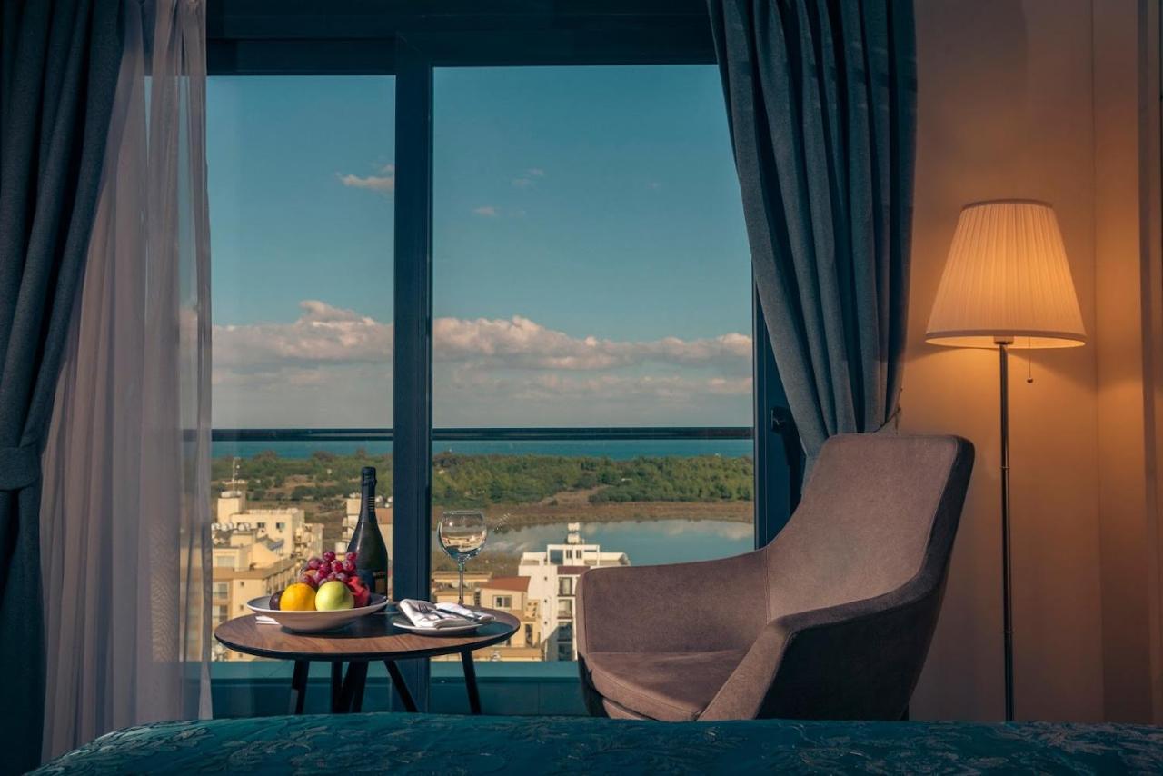 Novel Centre Point Hotel Famagusta  Luaran gambar